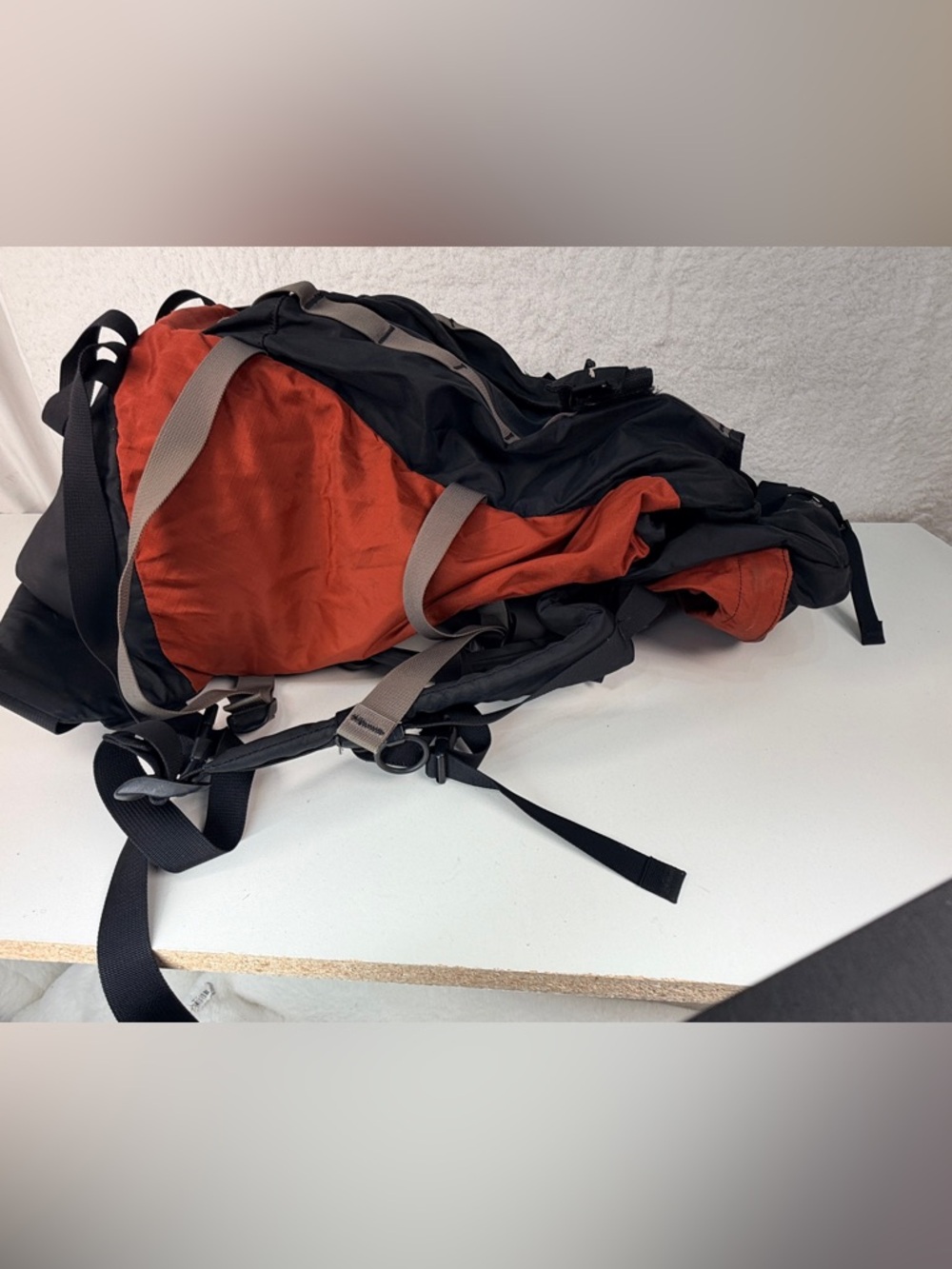 Arc’teryx Bora 30 Hiking Backpack Black Red Technical Daypack - Picture 7 of 14